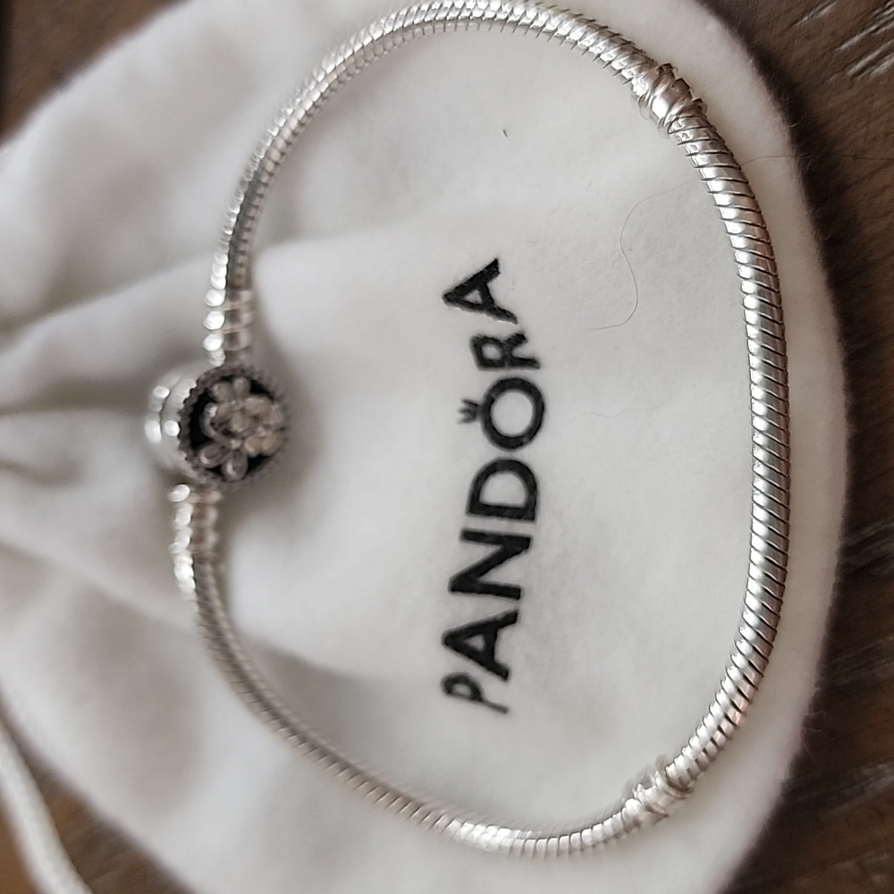 Pandora Moments Flower Clasp Snake Chain Bracelet